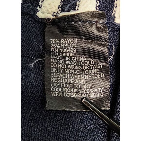 ANTONIO MELANI Navy Blue Round Neck Striped Blouse Cap Sleeve Size M - Picture 6 of 6